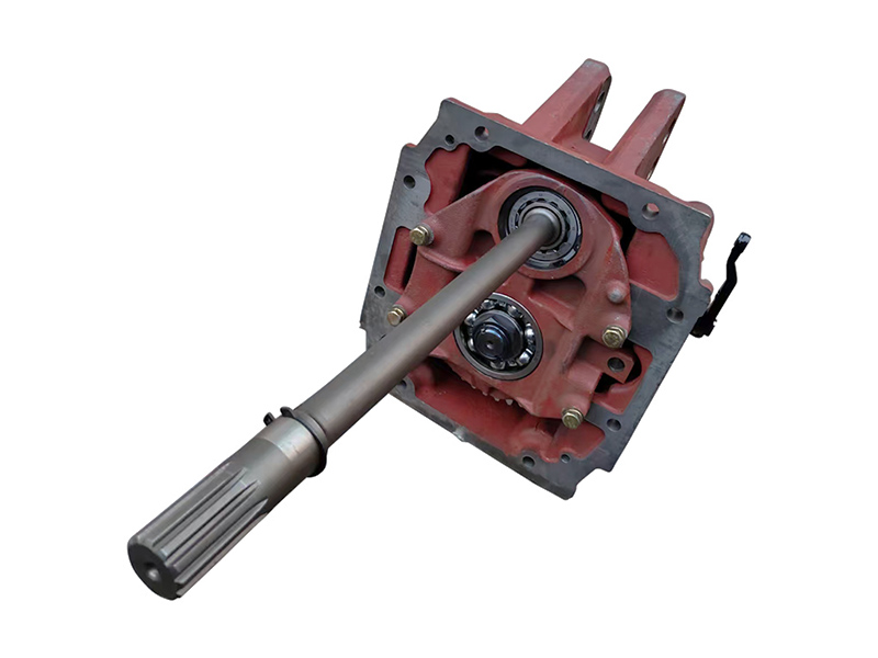 1204 Power output assembly