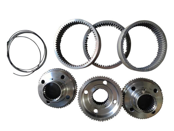 Front axle final drive ring gear carrier